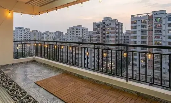 Balcony flooring design