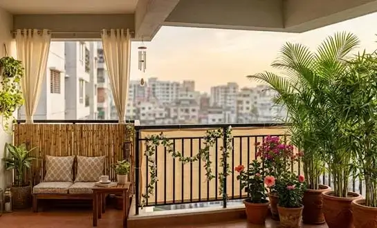 Balcony privacy solutions