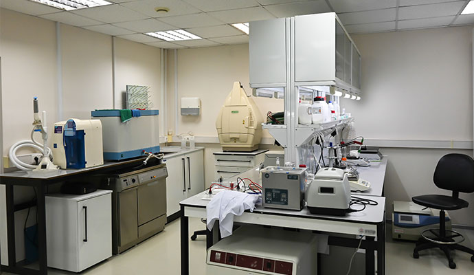 Leading Diagnostic Lab Decor in Bangladesh