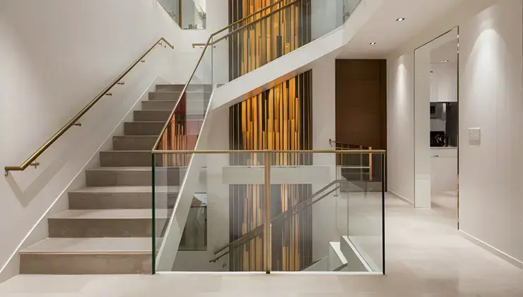 Glass railing staircase design