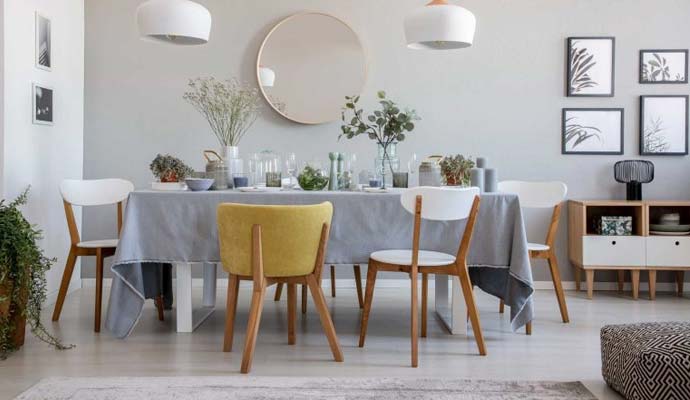 Modern Dining Chairs by Interior Studio Ace