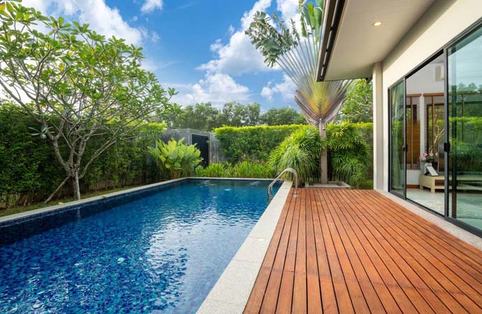 Stunning Swimming Pool Setup for Exercise & Refreshment